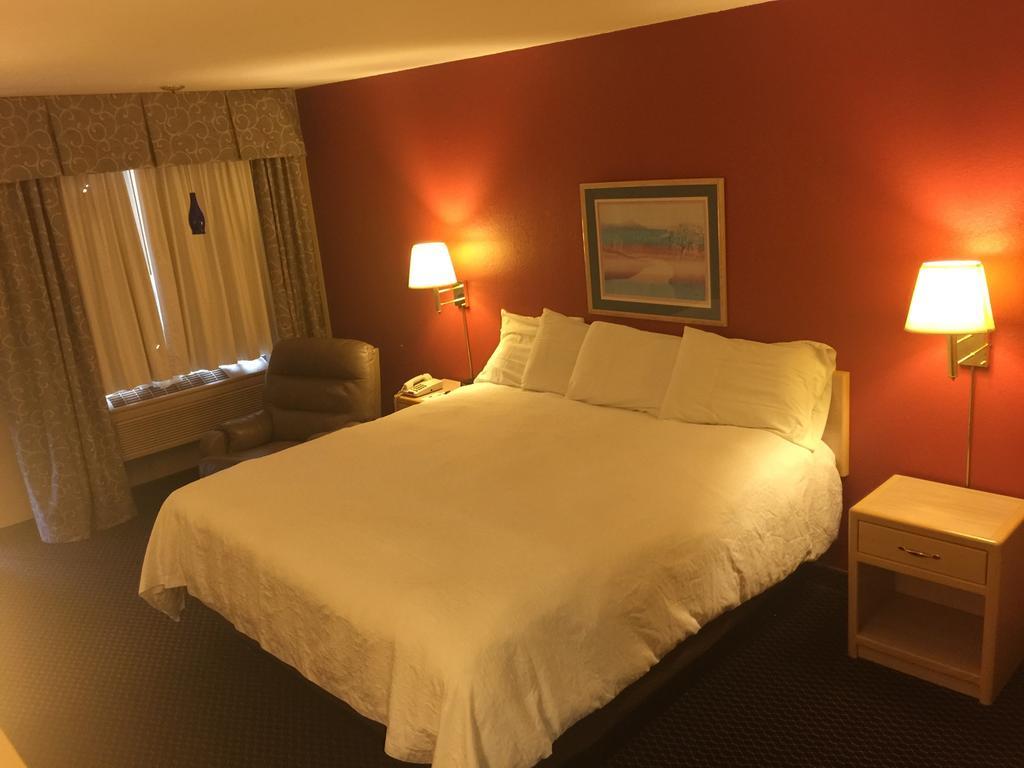 Americas Best Value Inn - Garden City Kültér fotó