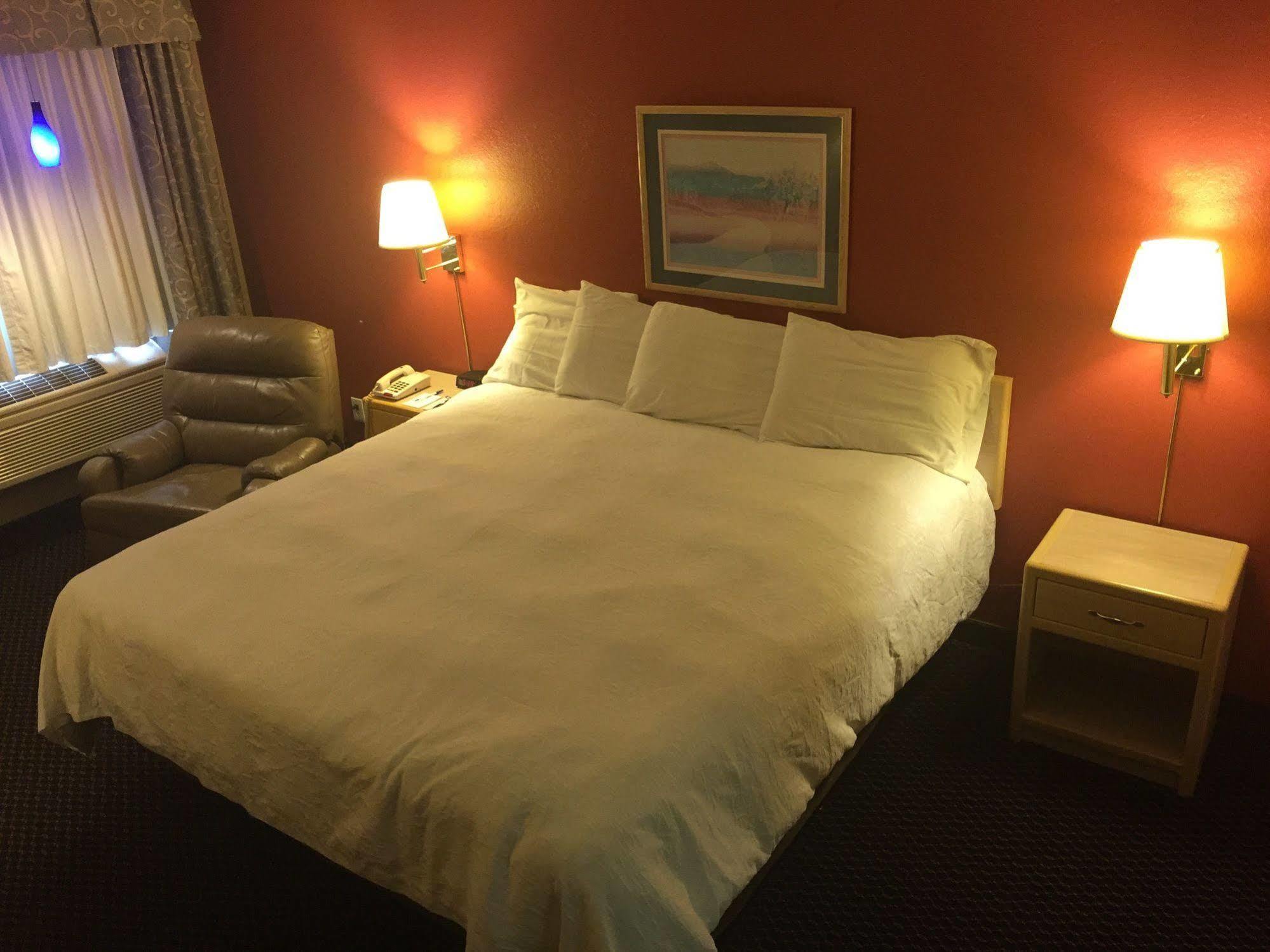 Americas Best Value Inn - Garden City Kültér fotó